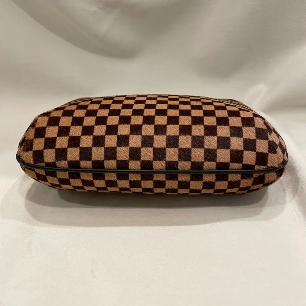 Louis Vuitton Damier Sauvage Leather Tigre Handbag - Picture 9 of 14